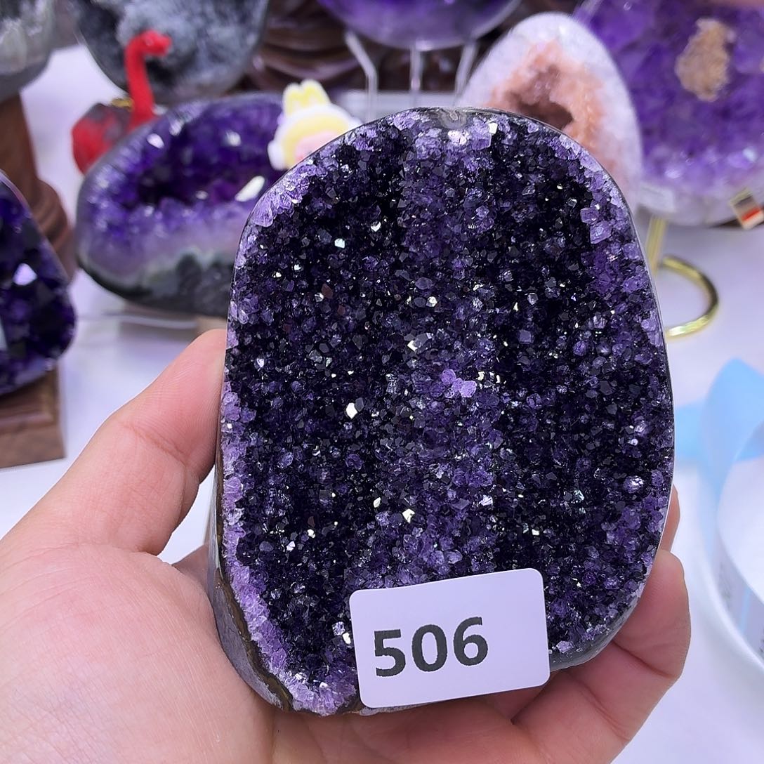 水晶大型摆件（非配饰）未镶嵌