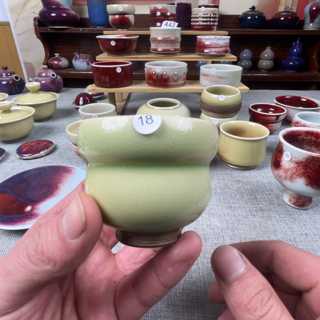 瓷片纯手工制作……微微瑕……