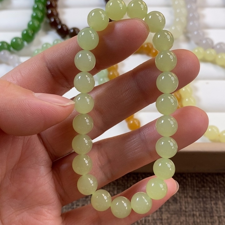 和田玉未镶嵌手串