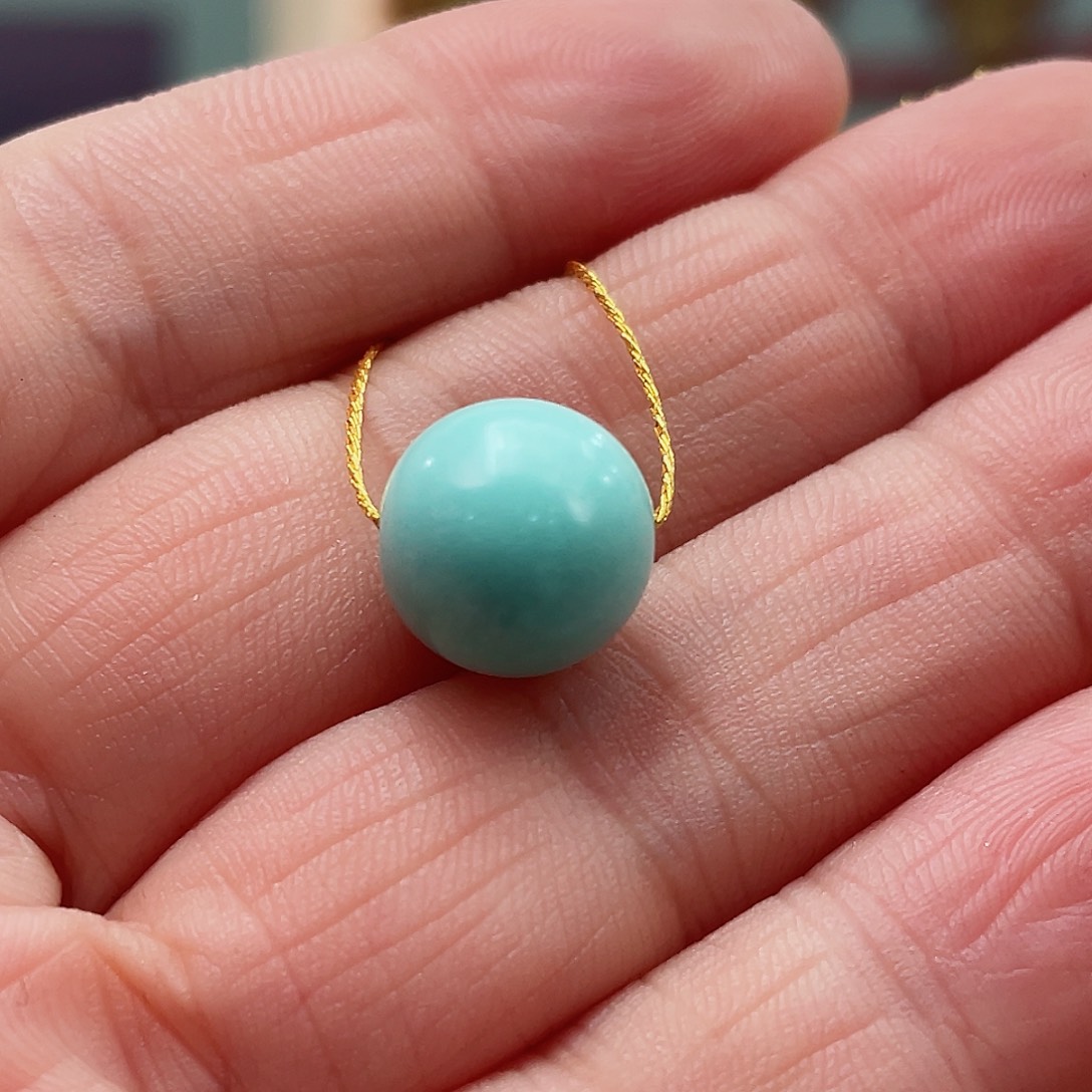 绿松石颈饰未镶嵌