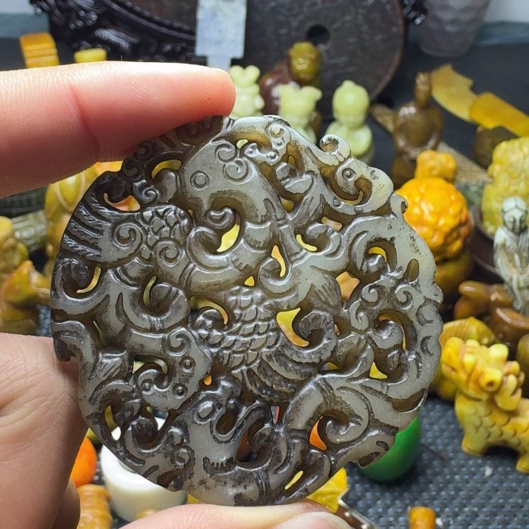 白玉菩提吊坠。。。