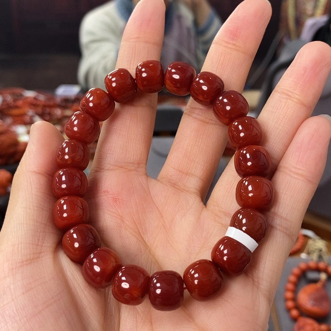 南红玛瑙单圈未镶嵌晃**悠