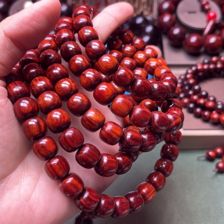 虎***哥木小叶紫檀手工艺