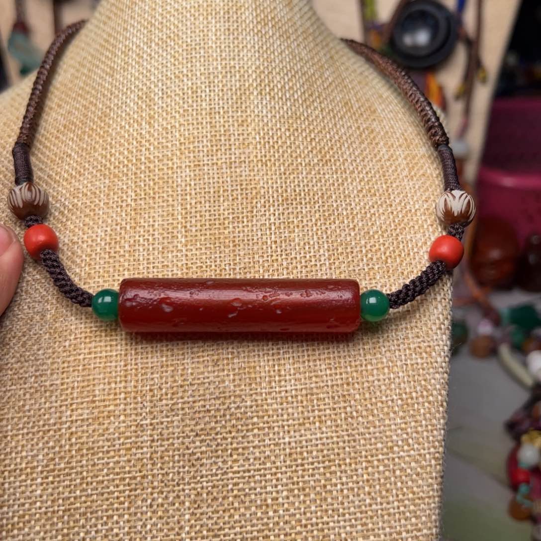 玛瑙/玉髓颈饰未镶嵌