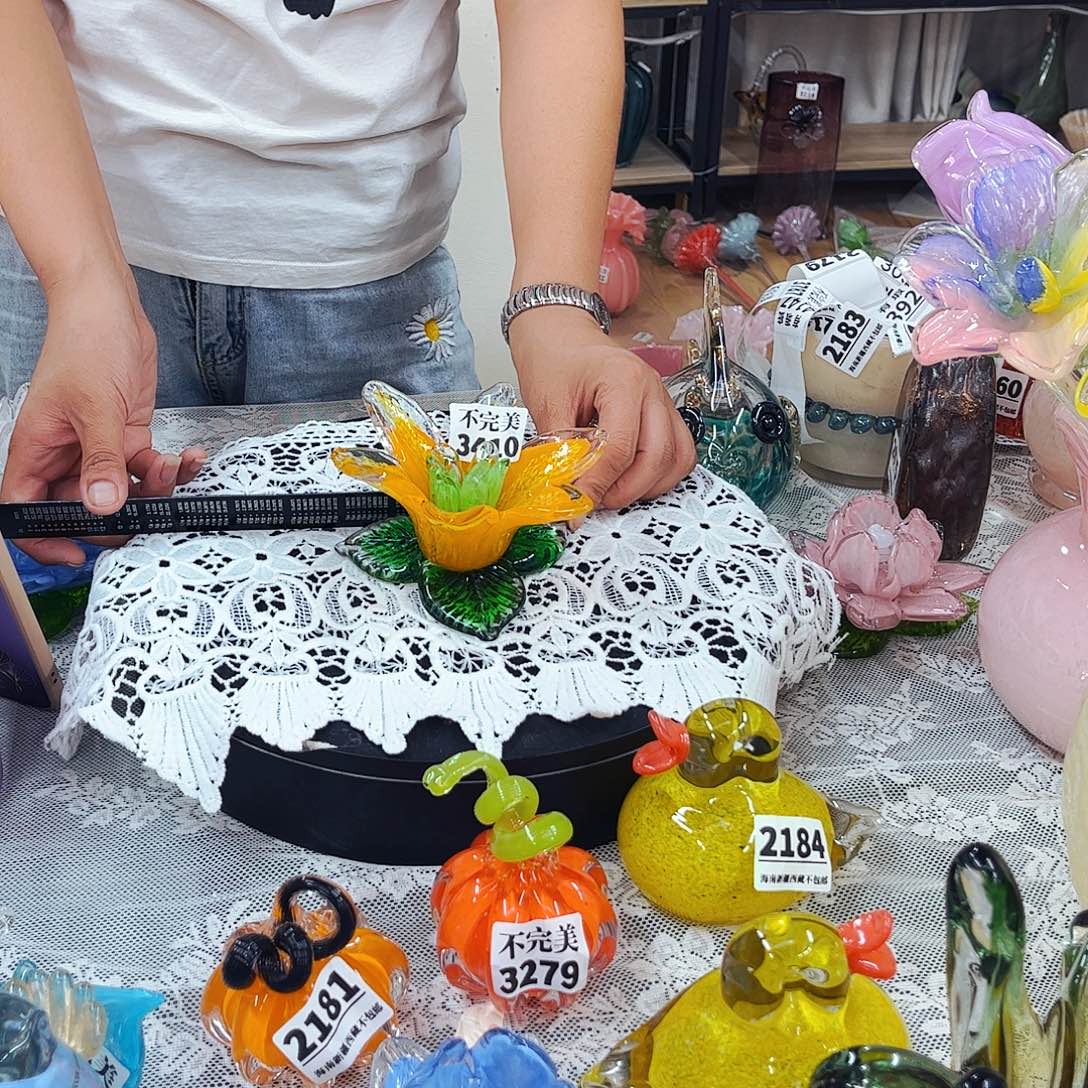 3410 家悦琉璃工艺品不完美