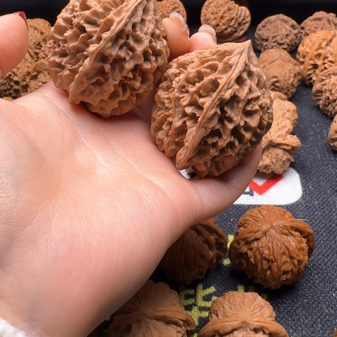 文玩核桃吊坠聪**塔40招财鼠