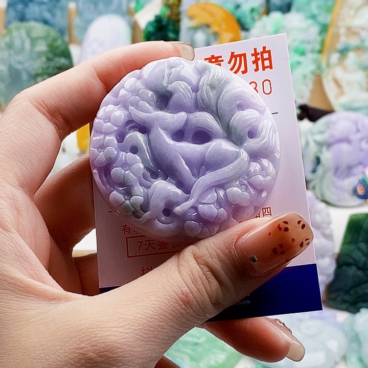 吊坠(不含链)未镶嵌翡翠