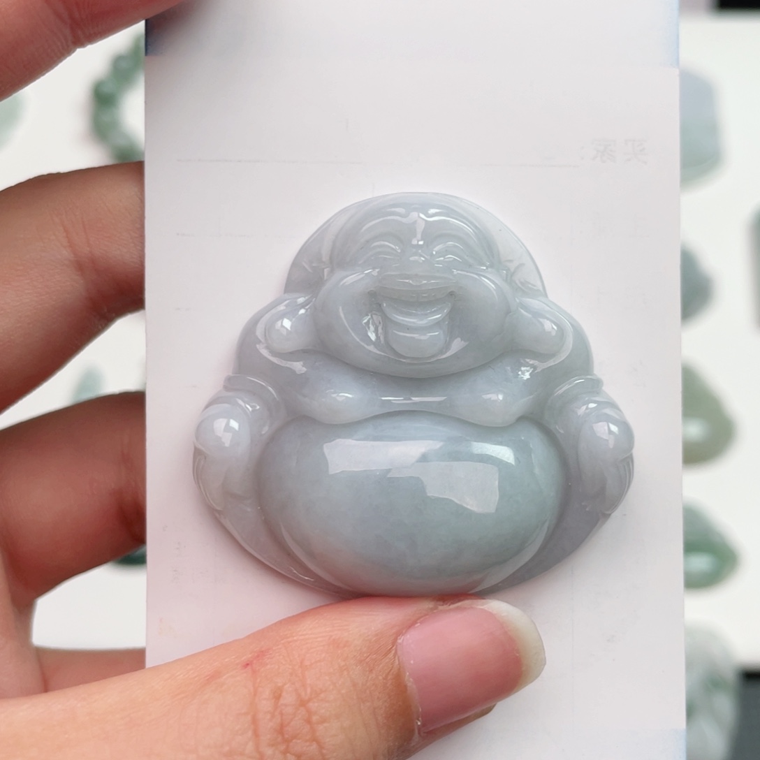 翡翠未镶嵌颈饰佛公