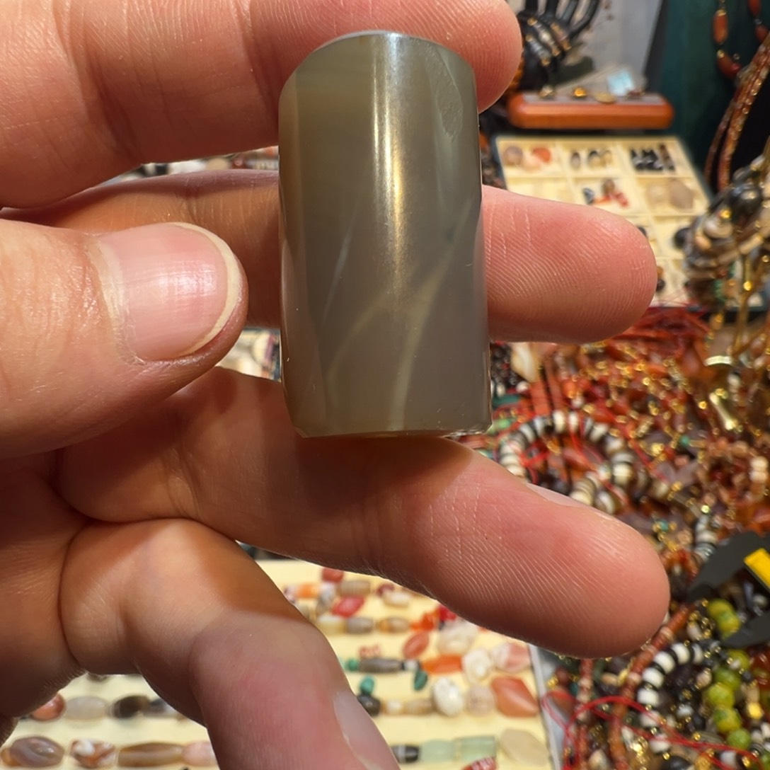 玛瑙/玉髓未镶嵌珠宝半成品