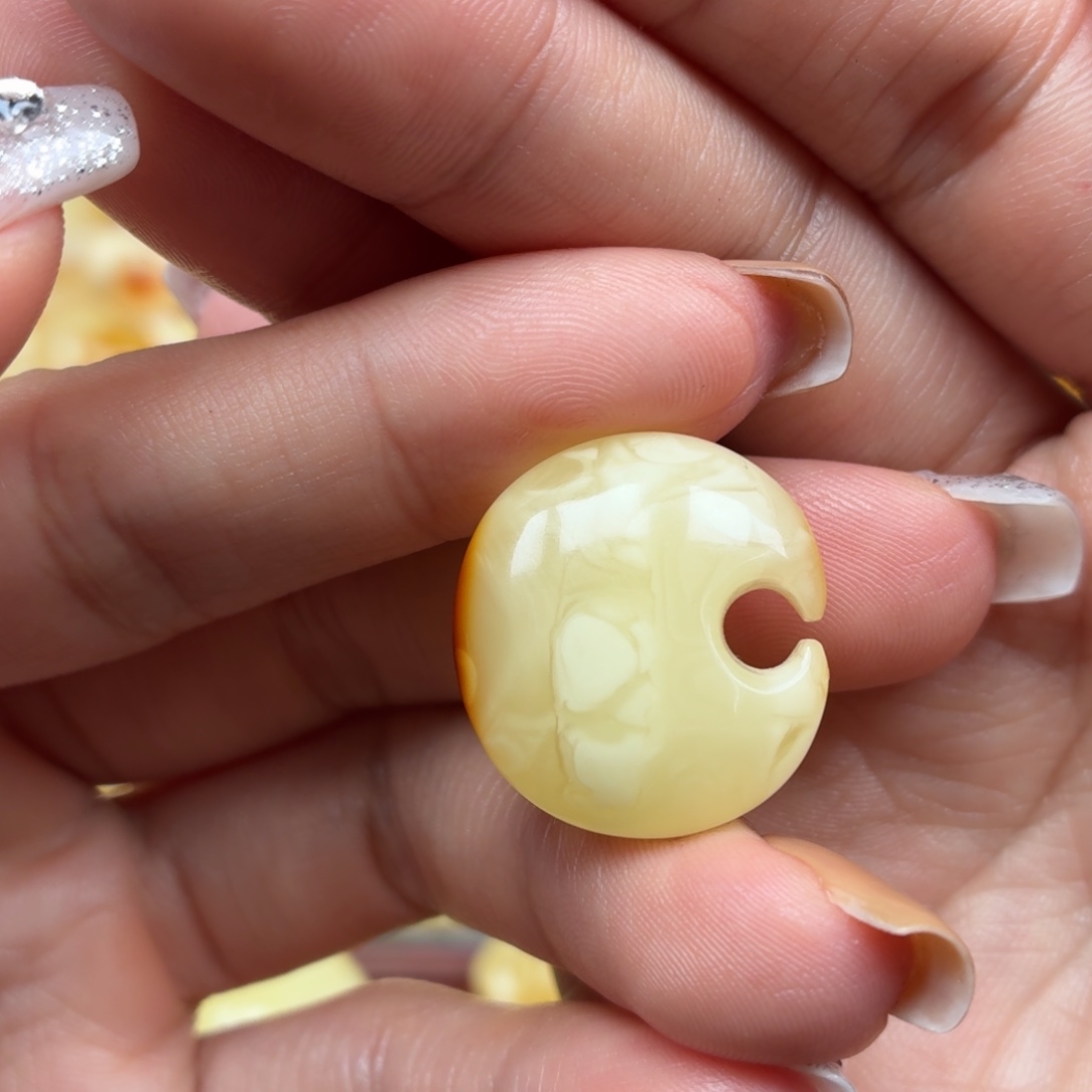 蜜蜡未镶嵌裸石蜜蜡