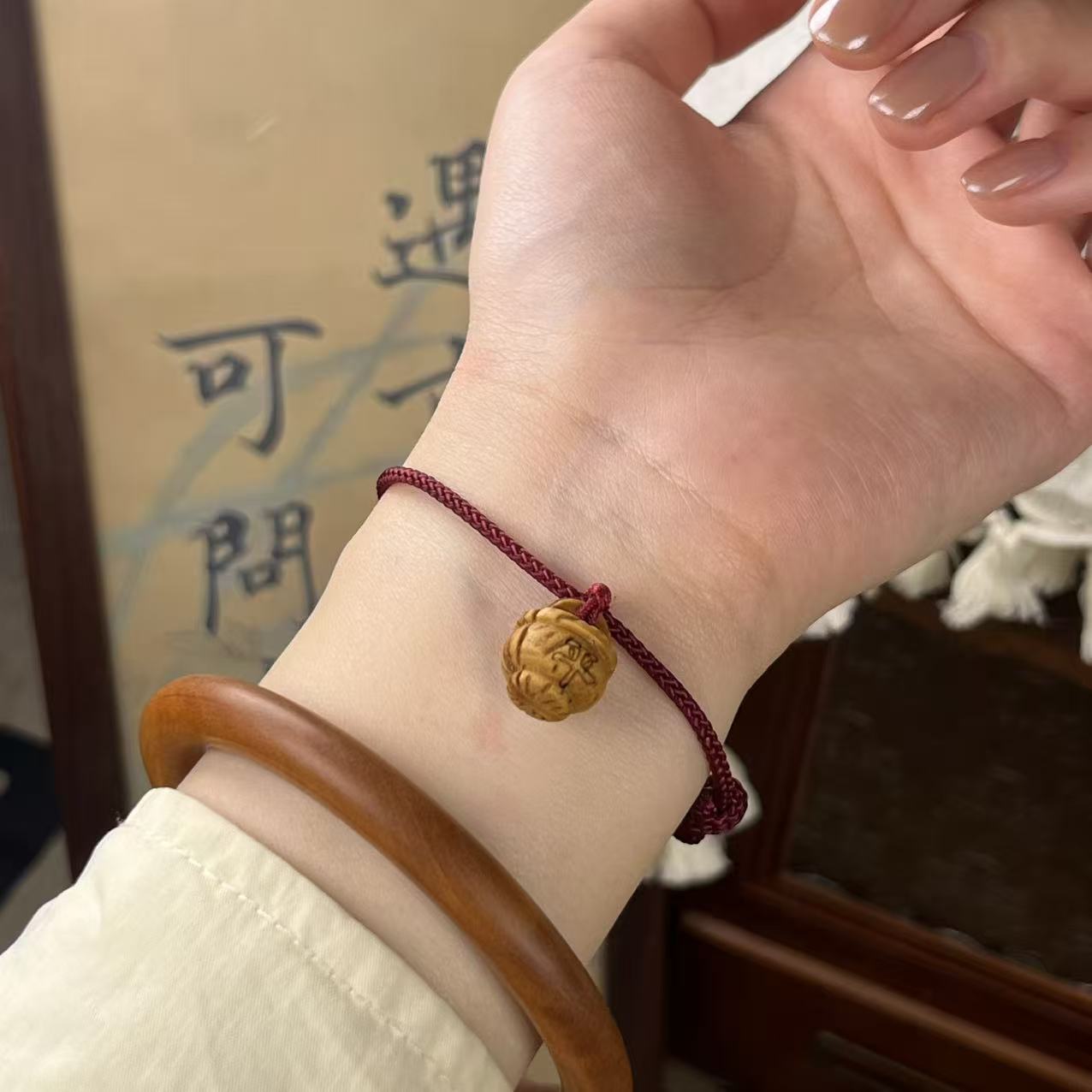 【桃缘行】「岁安」桃木桃核辟、挡、驱气质时尚红绳简约百搭可爱