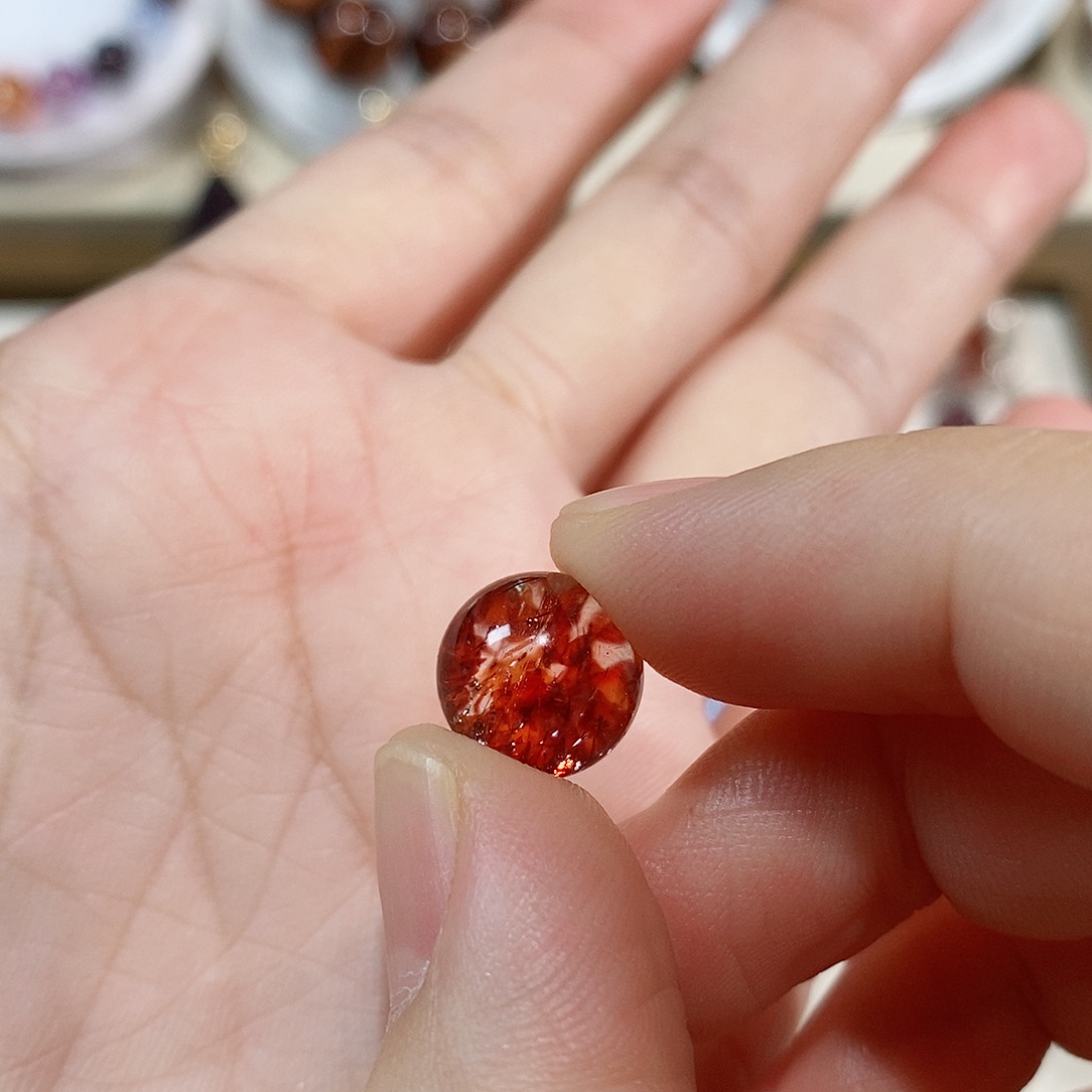 水晶珠宝半成品未镶嵌金草莓晶单珠