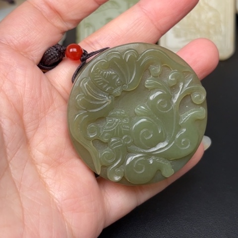 未镶嵌和田玉挂件华*