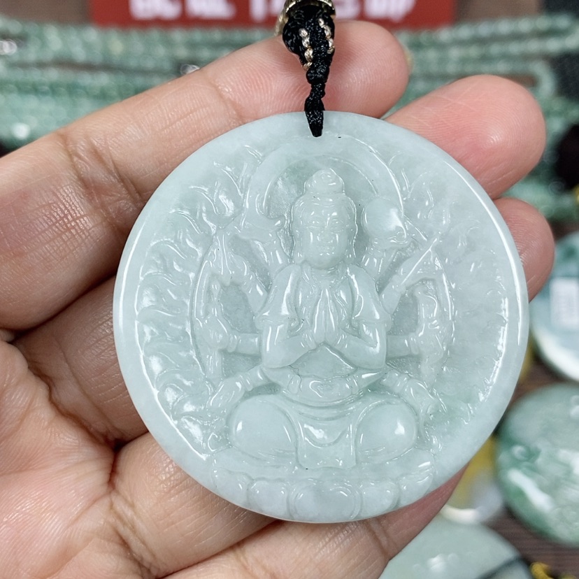 【闪购商品】翡翠颈饰未镶嵌玉吊坠翡翠玉千手观音