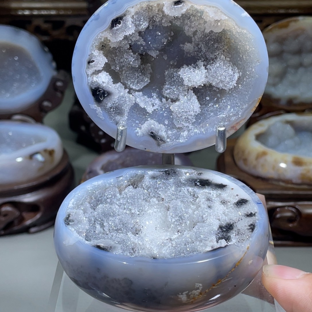 水晶大型摆件（非配饰）未镶嵌聚宝盆