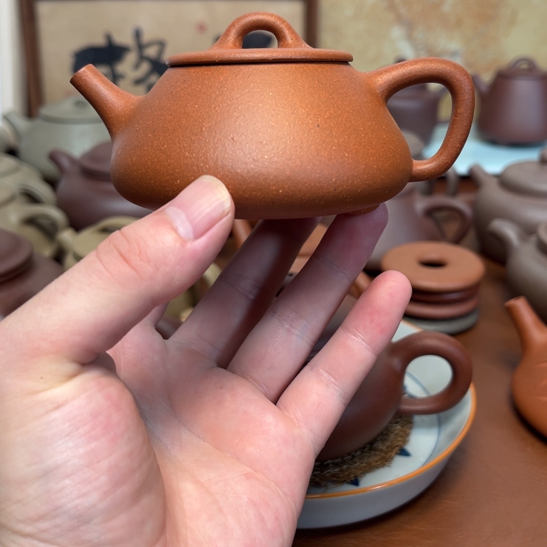 茶壶紫砂降坡红泥 黄龙山