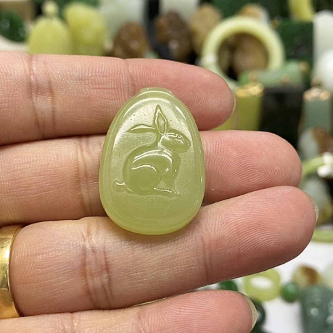 【闪购商品】颈饰未镶嵌和田玉