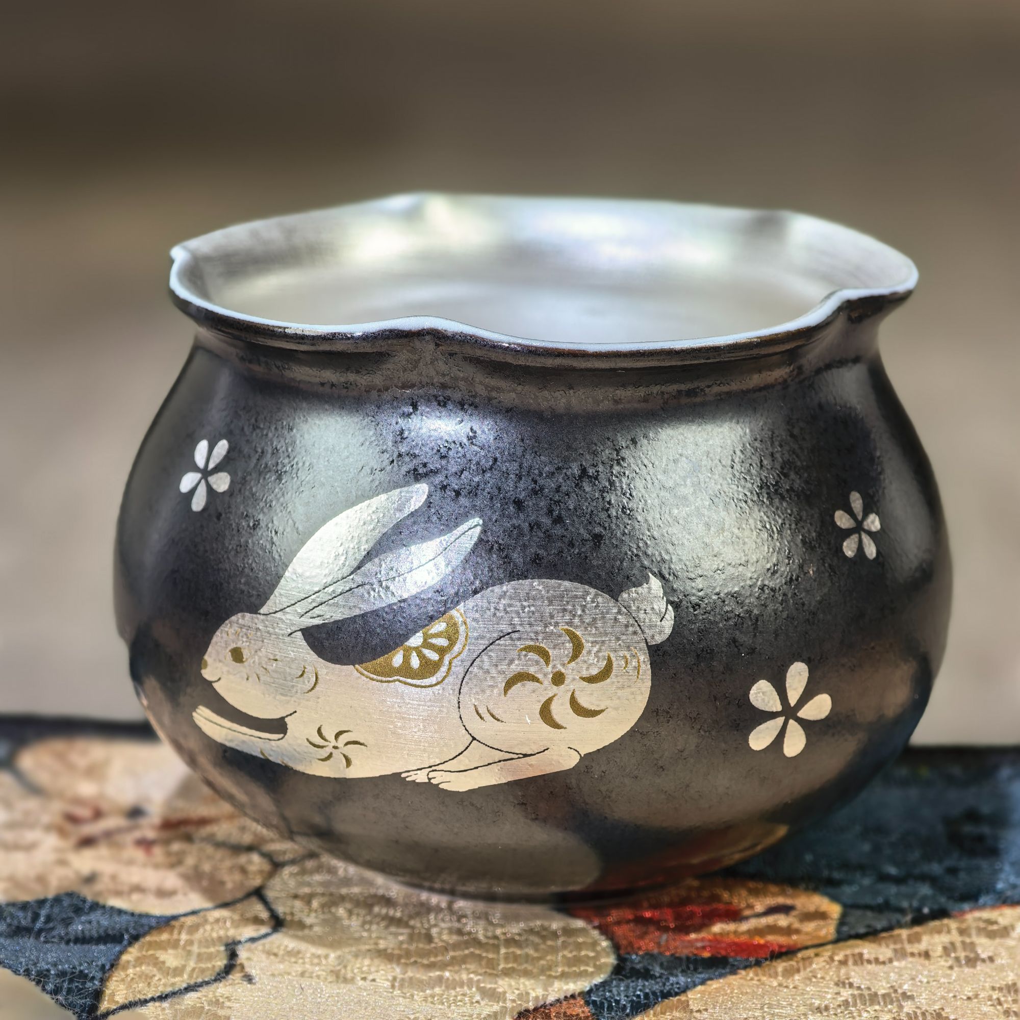 墨影兔跃花苞主人杯/香炉1212