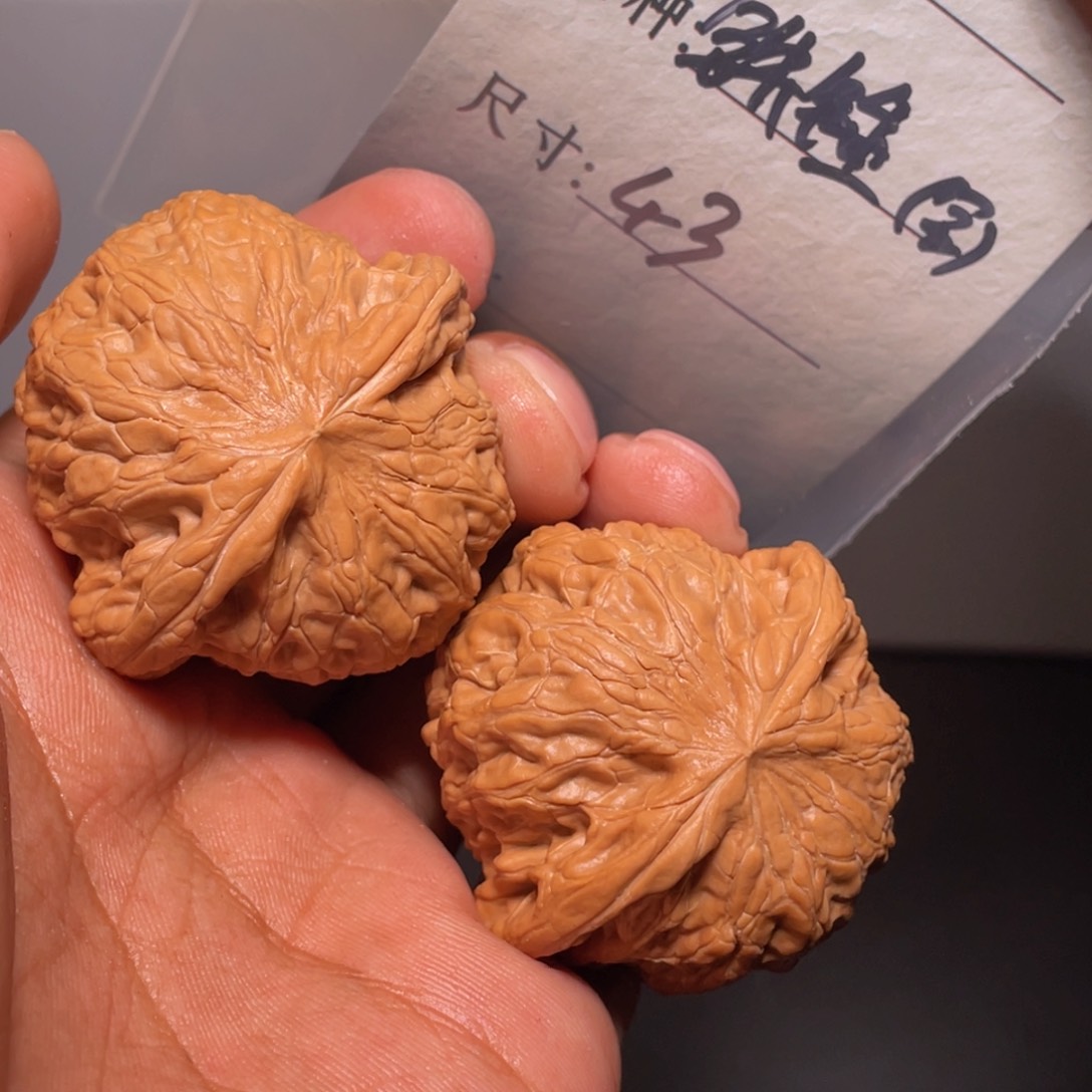 文玩核桃吊坠文玩核桃