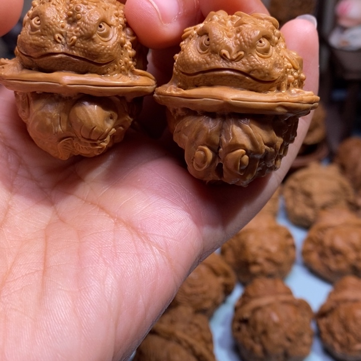 【闪购商品】核桃手串/手链单面金蟾