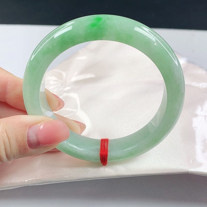 未镶嵌手镯翡翠翡翠677