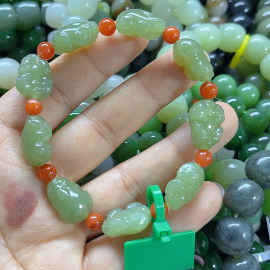 手链未镶嵌和田玉