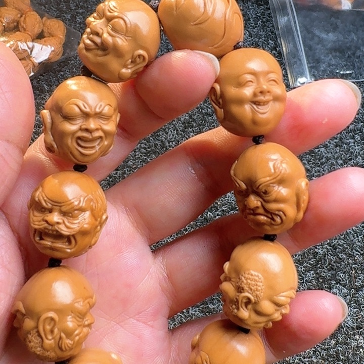 橄榄核吊坠橄榄写实罗汉