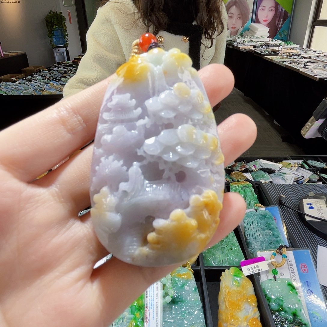 颈饰未镶嵌翡翠翡翠