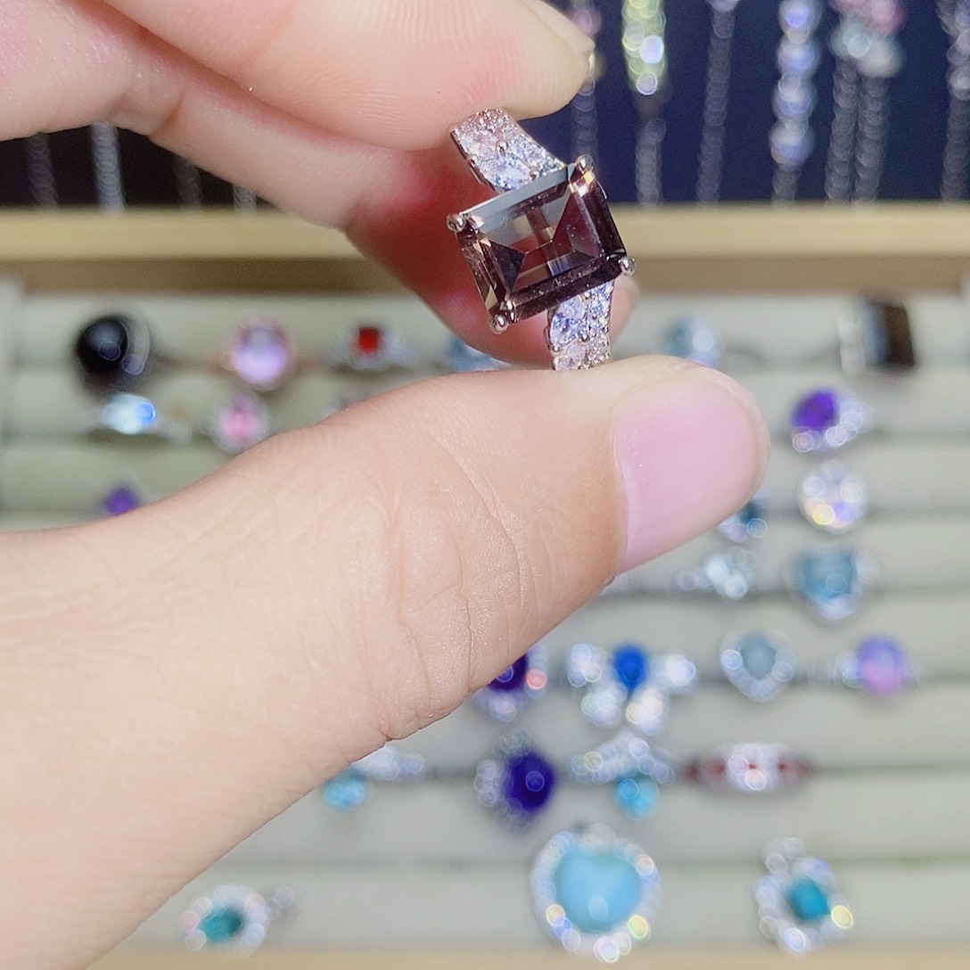 银S925镶嵌戒指水晶