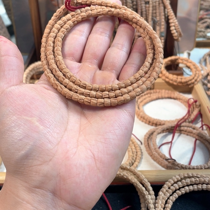 柏香籽/百香籽吊坠