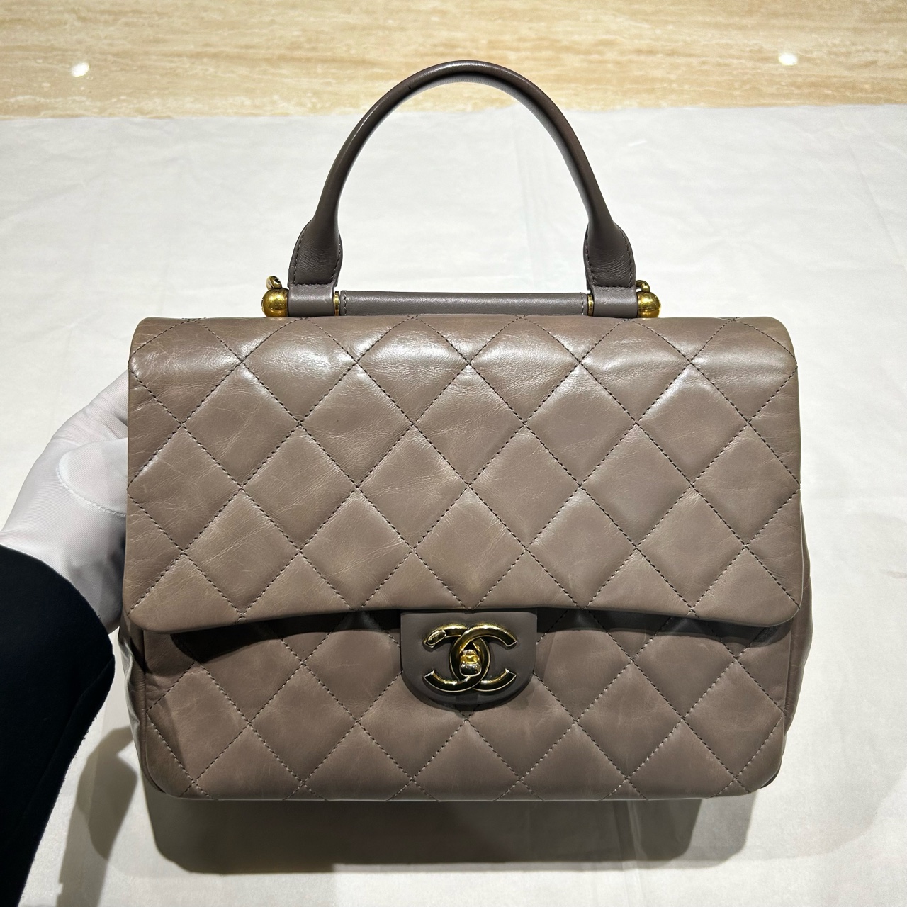 95新 Chanel/香奈儿 23开 kelly 手柄包 灰色 带票带卡防尘袋无盒