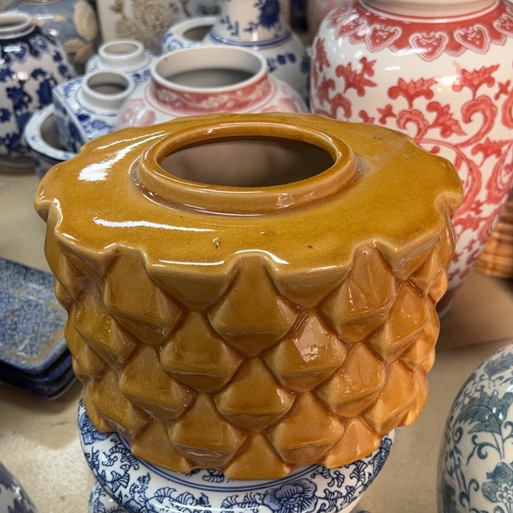 瓷片微瑕。。。。。。。。。。