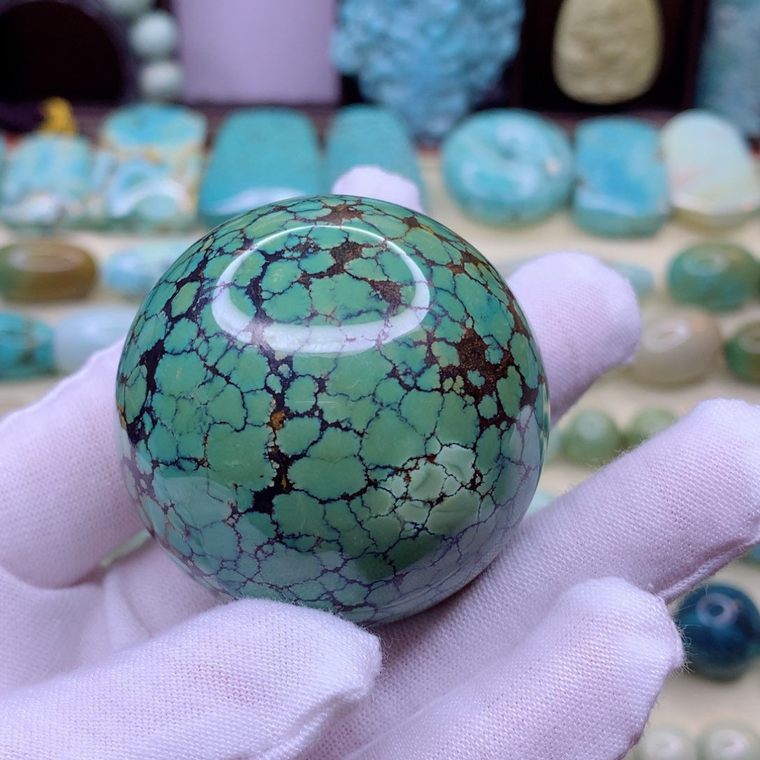 绿松石颈饰未镶嵌