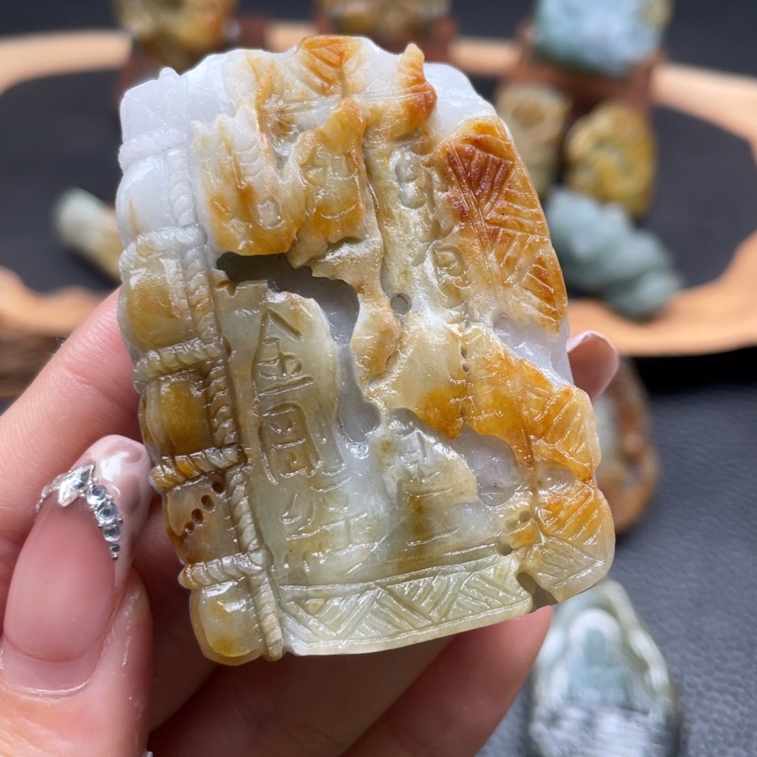 定制翡翠未镶嵌翡翠