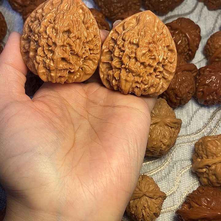 文玩核桃吊坠47官帽