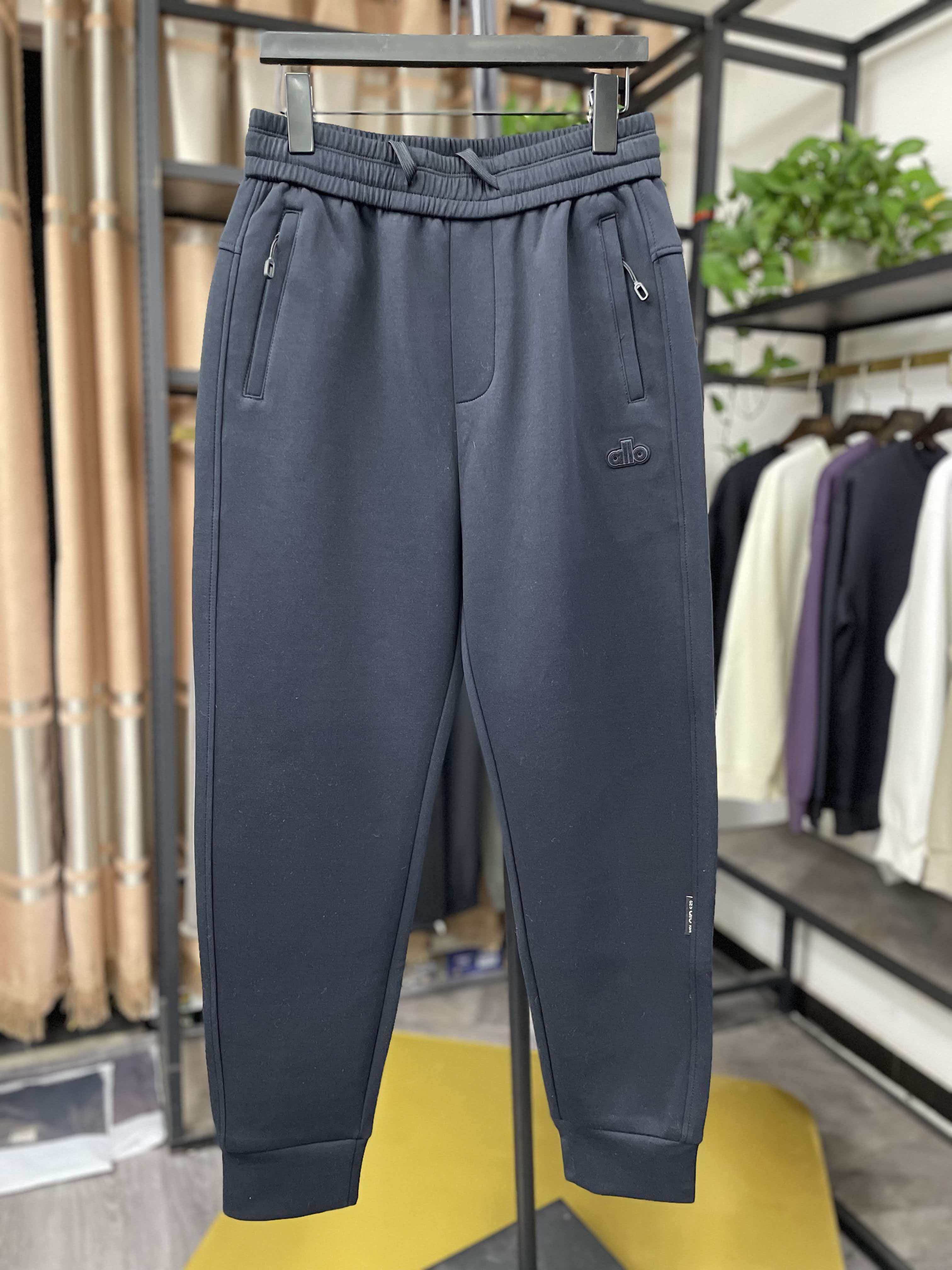 5595爆款显瘦加厚休闲卫裤
