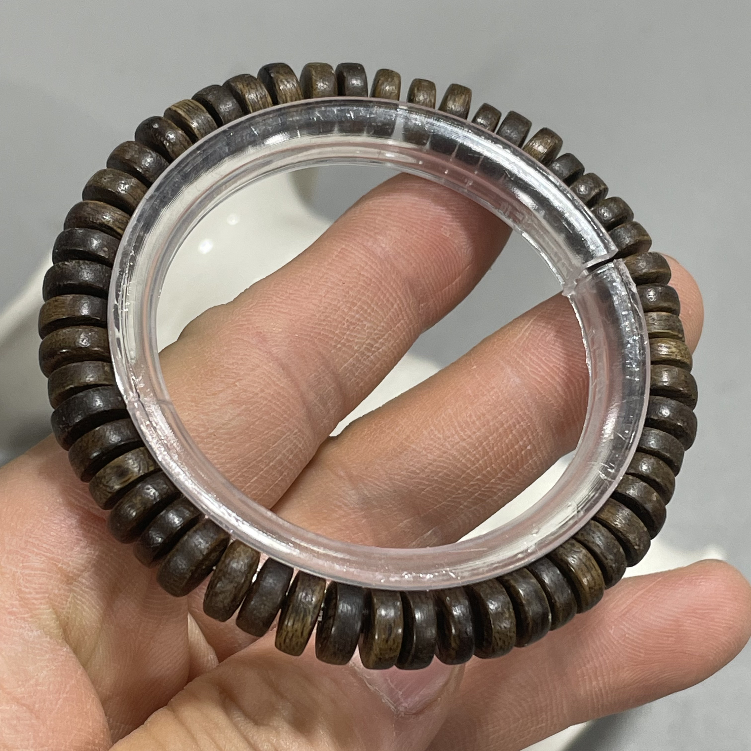 沉香CX11海南水格片珠单圈手串