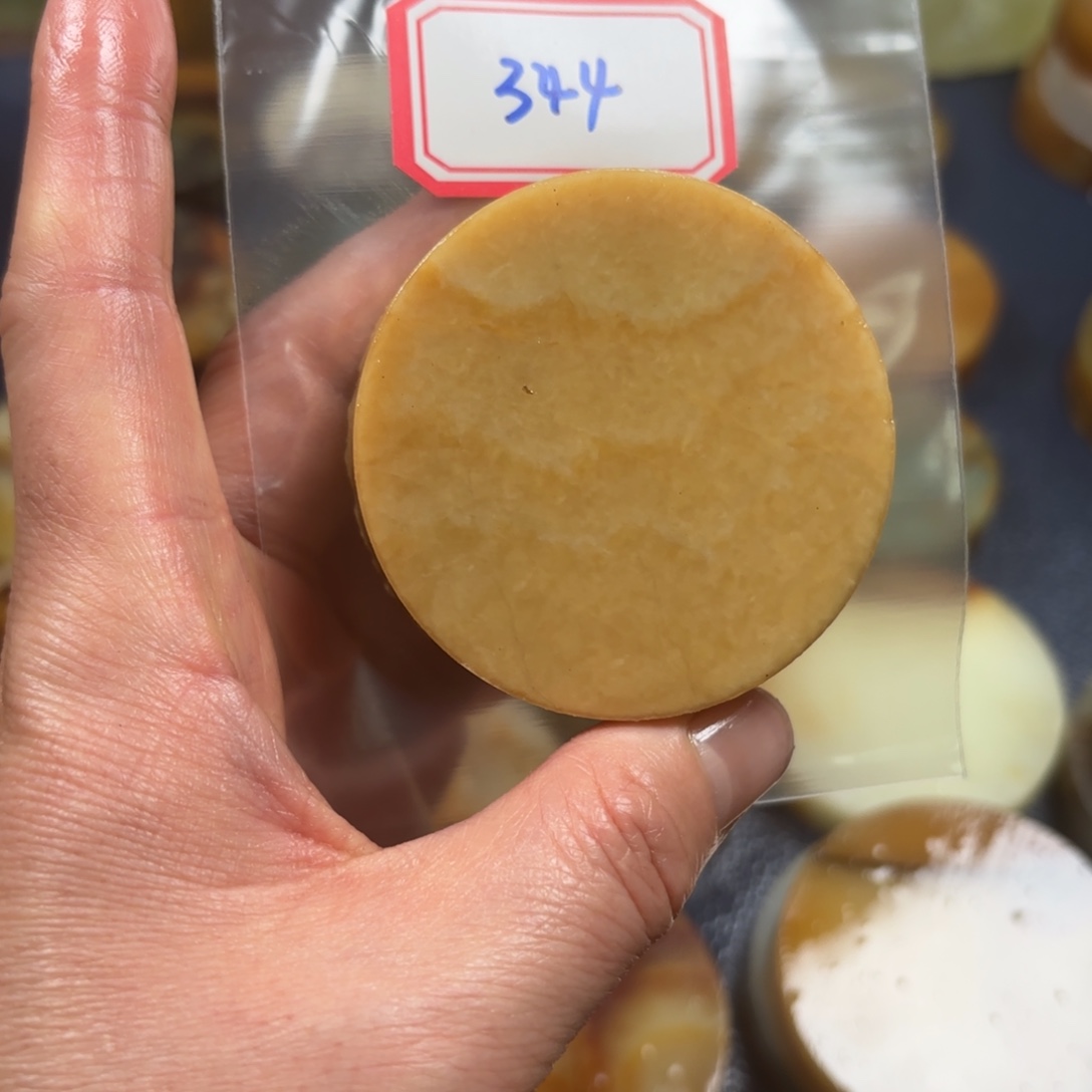 K***o蛇纹石玉未镶嵌珠宝奇石