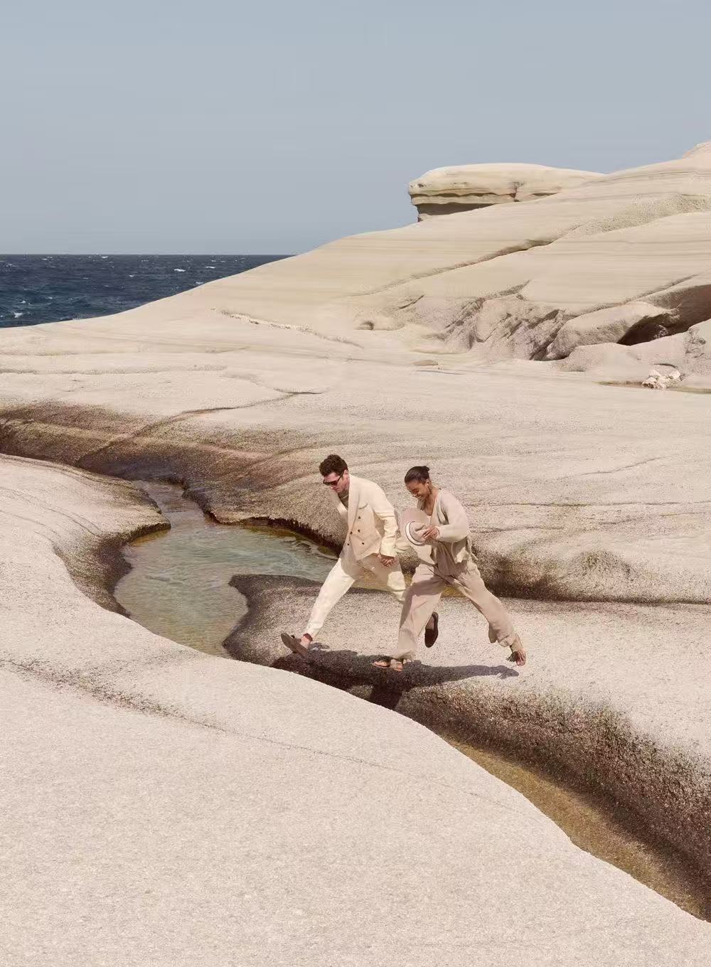 W0136-C22-中秋上新25年新款防风保暖棉男女同款