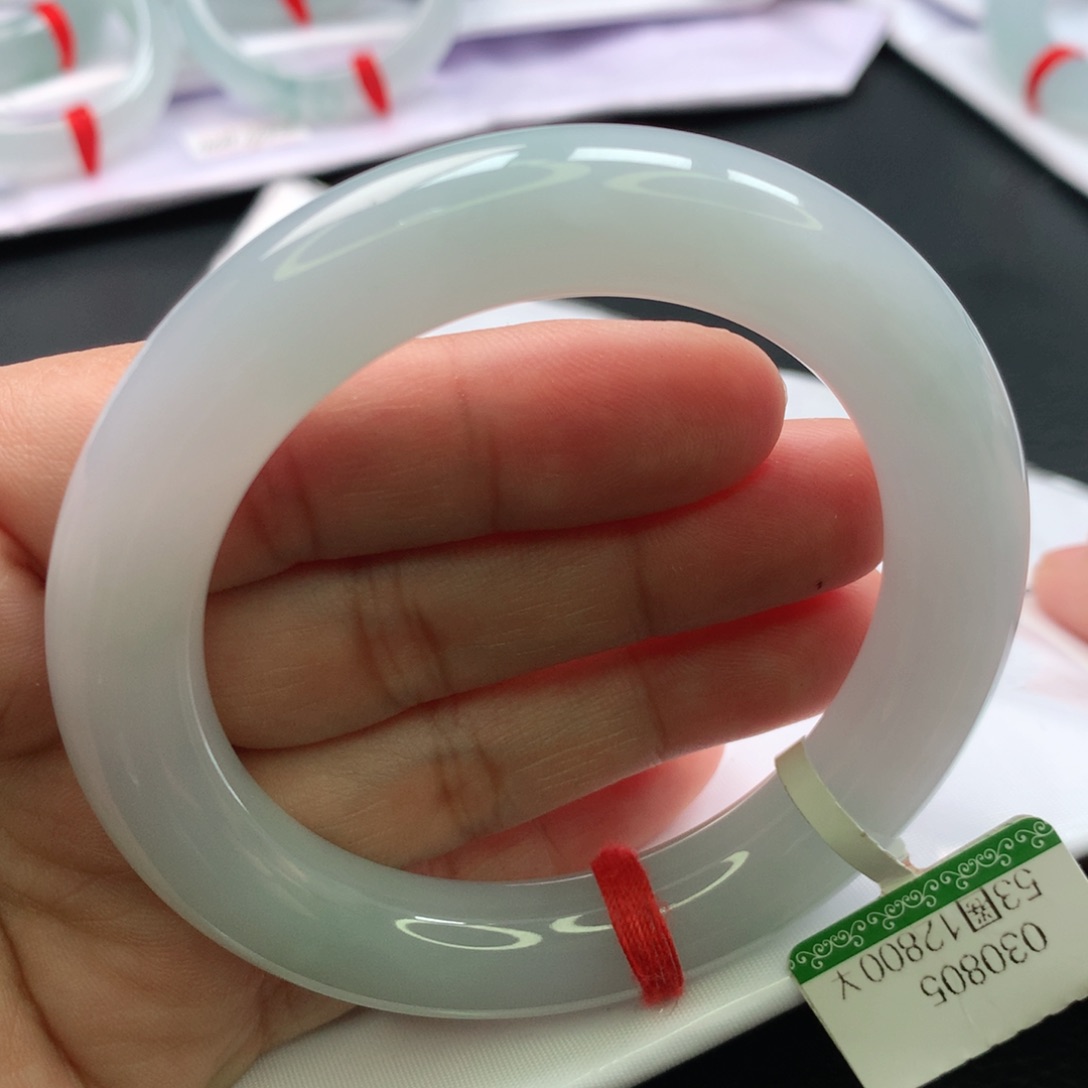 翡翠手镯未镶嵌缅甸53.54