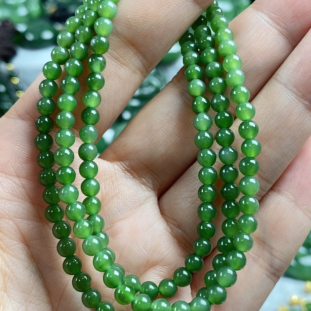 和田玉（碧玉）未镶嵌颈饰4mm