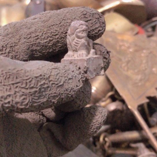 睥***下闪电购铜摆件工艺品