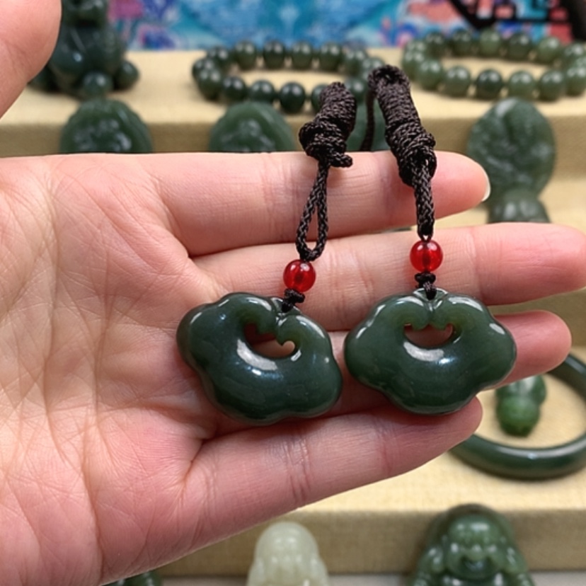 【闪购商品】和田玉颈饰未镶嵌