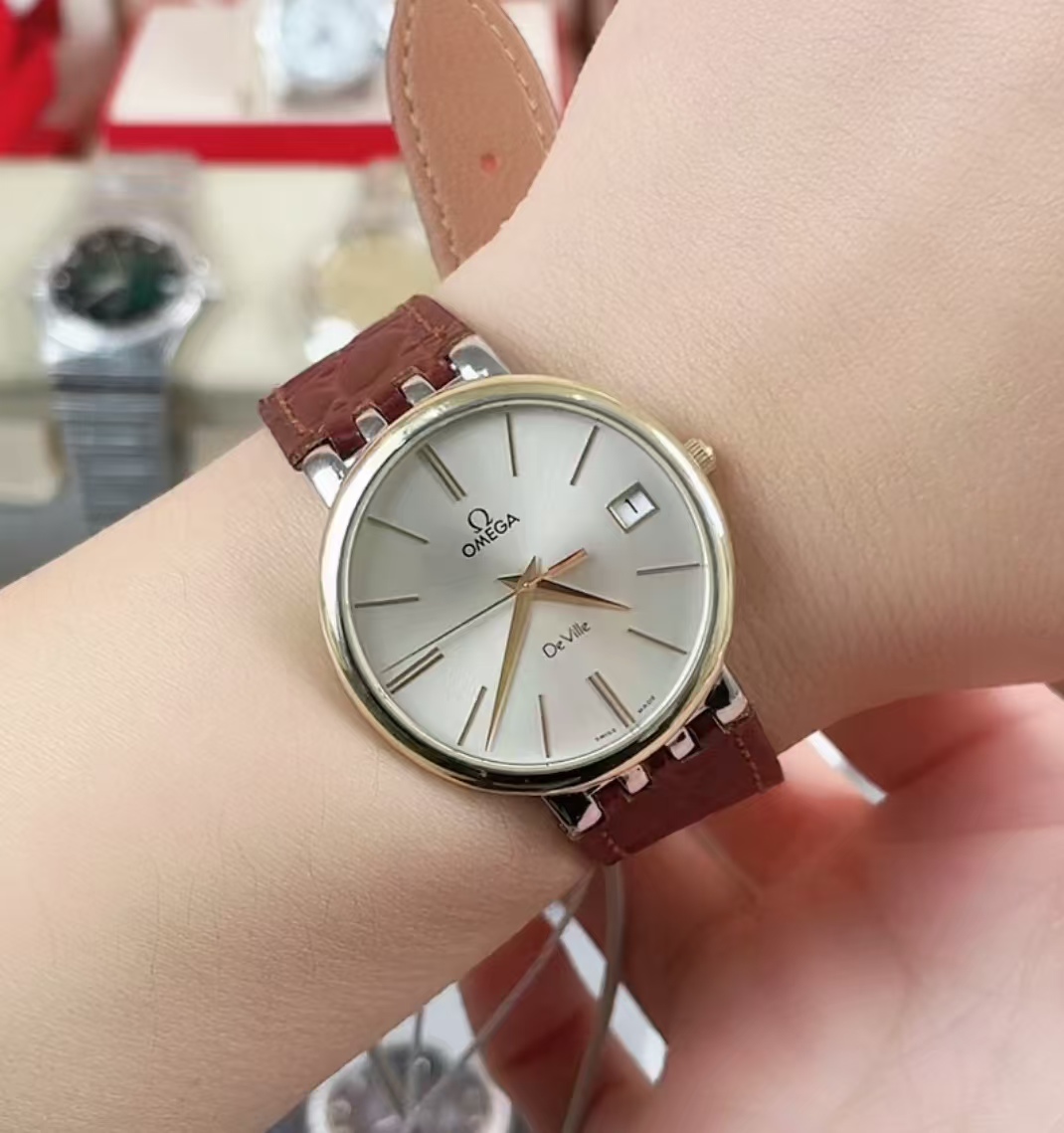 95新 Omega/欧米茄 28888/A蝶飞女士石英表/30盘/带扣后配