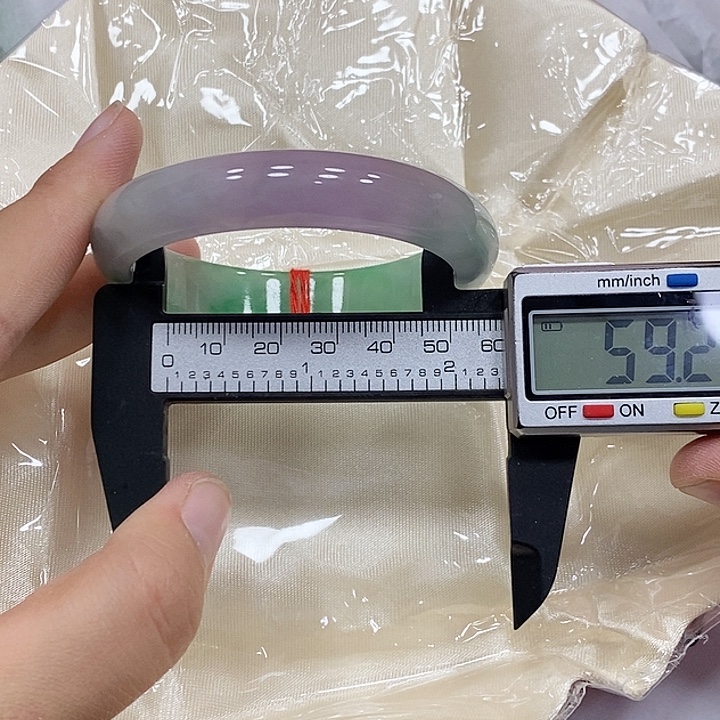 翡翠手镯未镶嵌158 