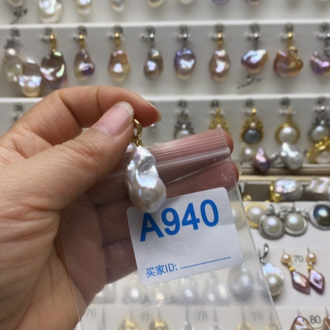 颈饰未镶嵌淡水珍珠