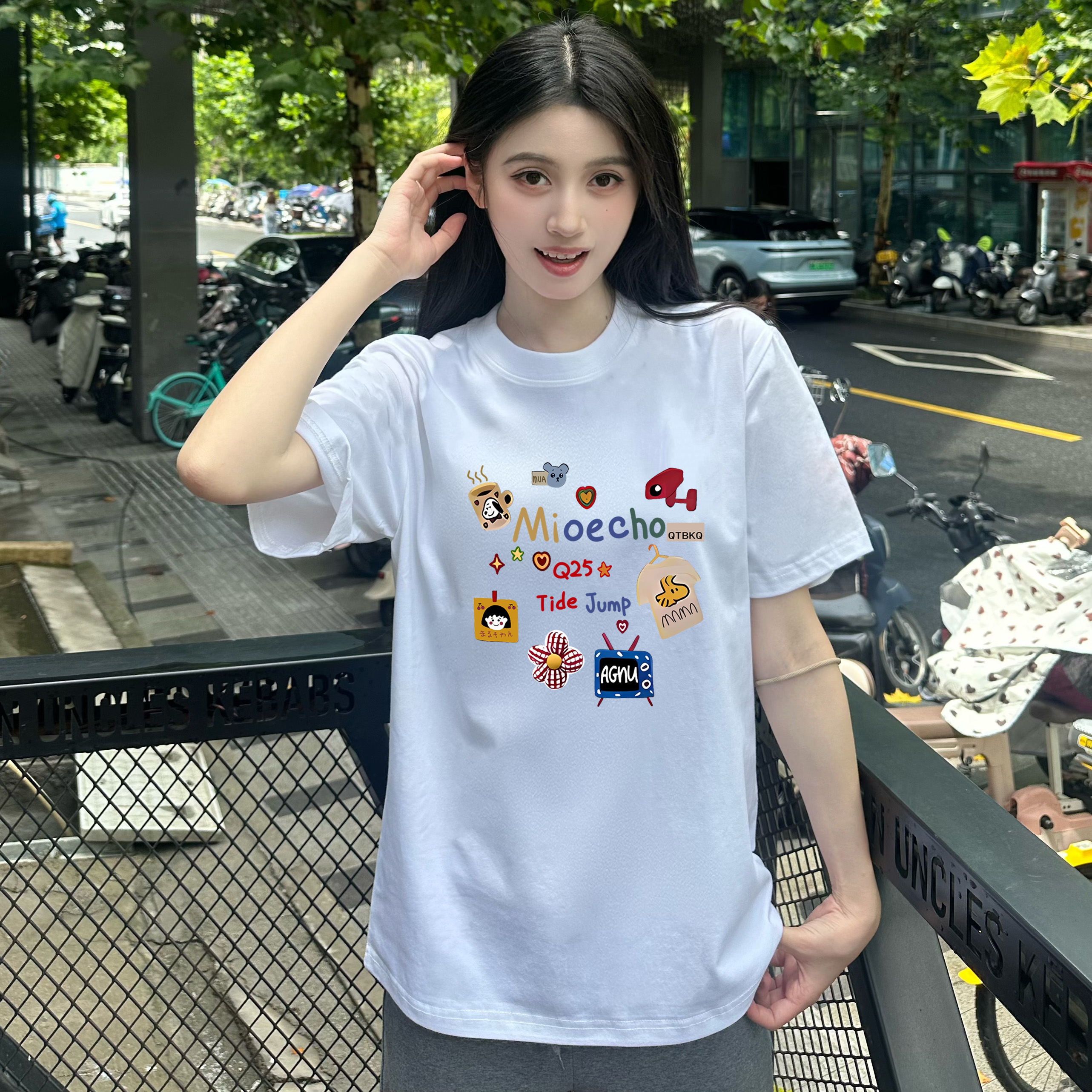 短袖网红休闲T恤字母女老钱风夏装耐磨学院风白色纯棉百搭夏季