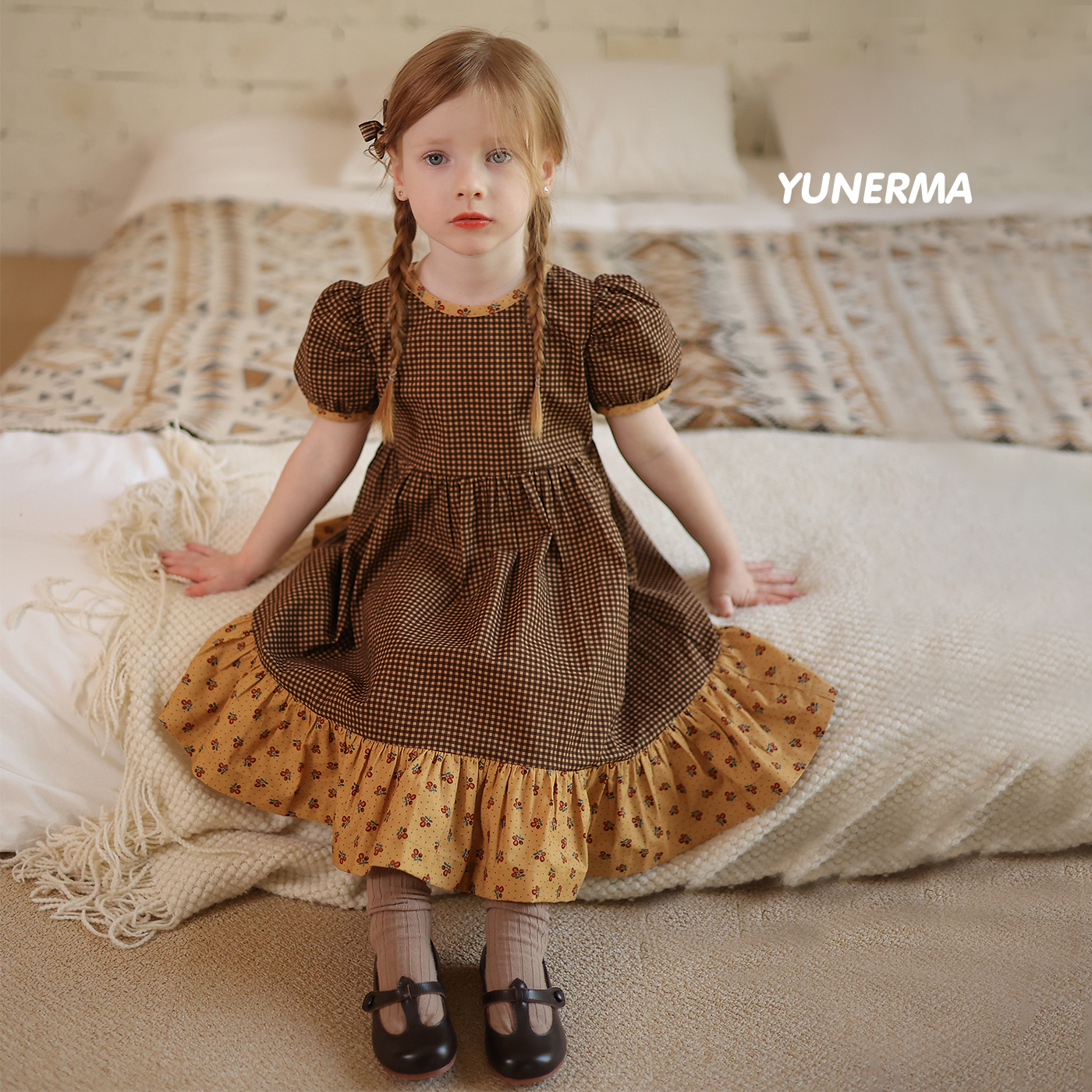 女童小众复古气质韩系罩裙花边格子连衣裙 宝宝春季吊带裙公主裙