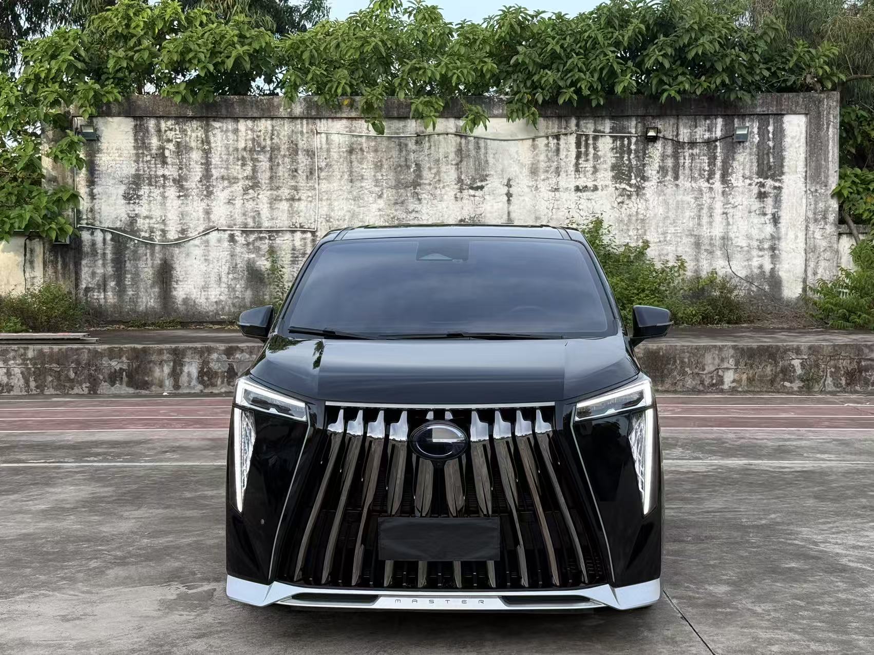 23款传奇M8宗师版（一日租赁价）