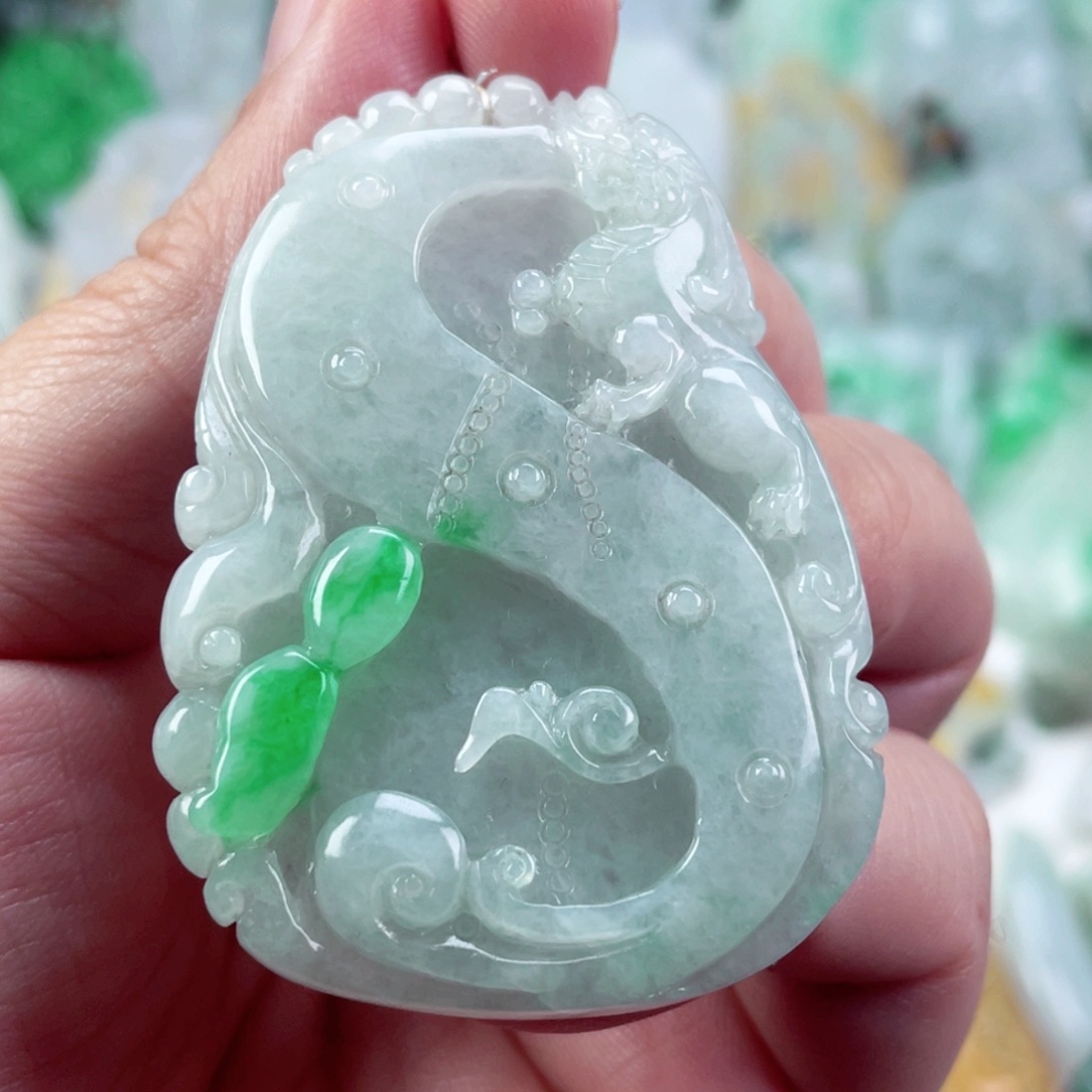 翡翠未镶嵌吊坠(不含链)